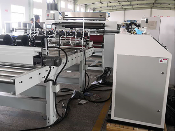 qy球友会(能源)EN600变频器携手ESS200P伺服在大型贴合机上的应用